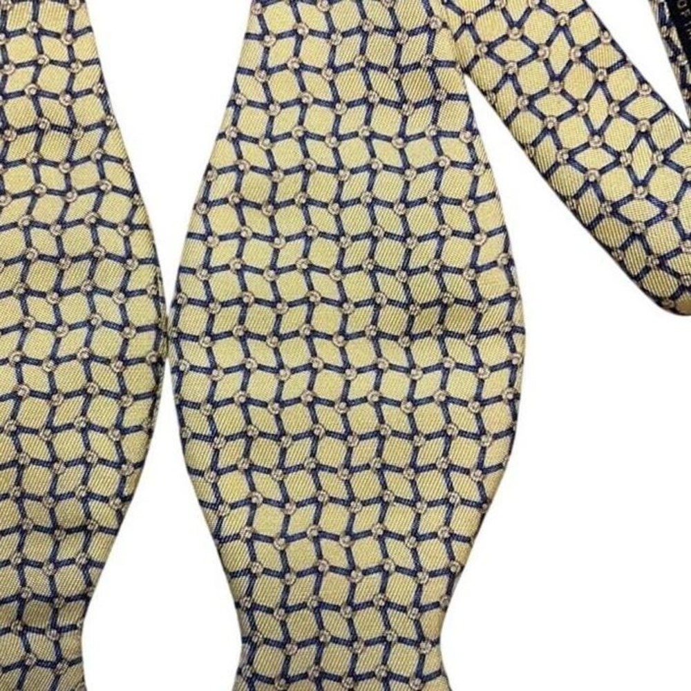 Brooks Brothers Mens Silk Bow Tie Yellow Navy Geometric Lattice Self Tie USA